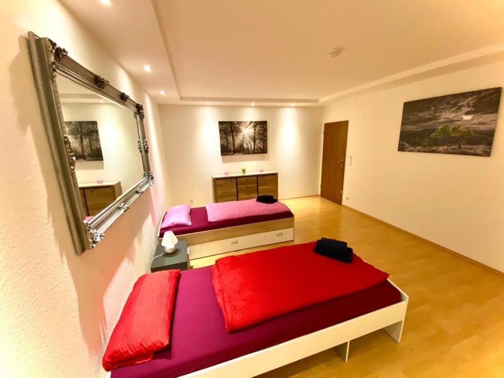 Beautiful Suites In The Center Of Gütersloh Exteriör bild