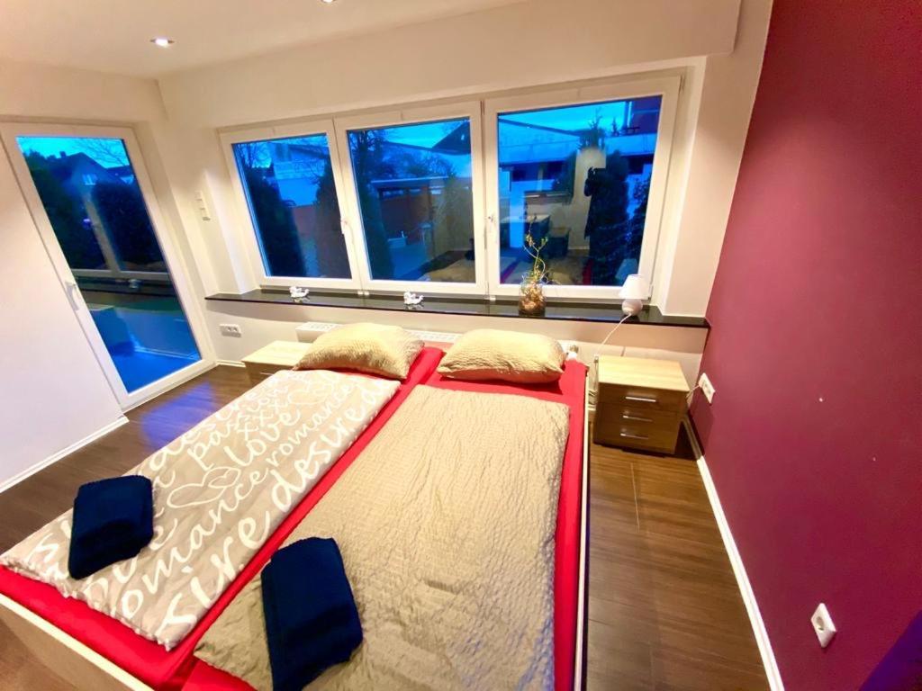 Beautiful Suites In The Center Of Gütersloh Exteriör bild