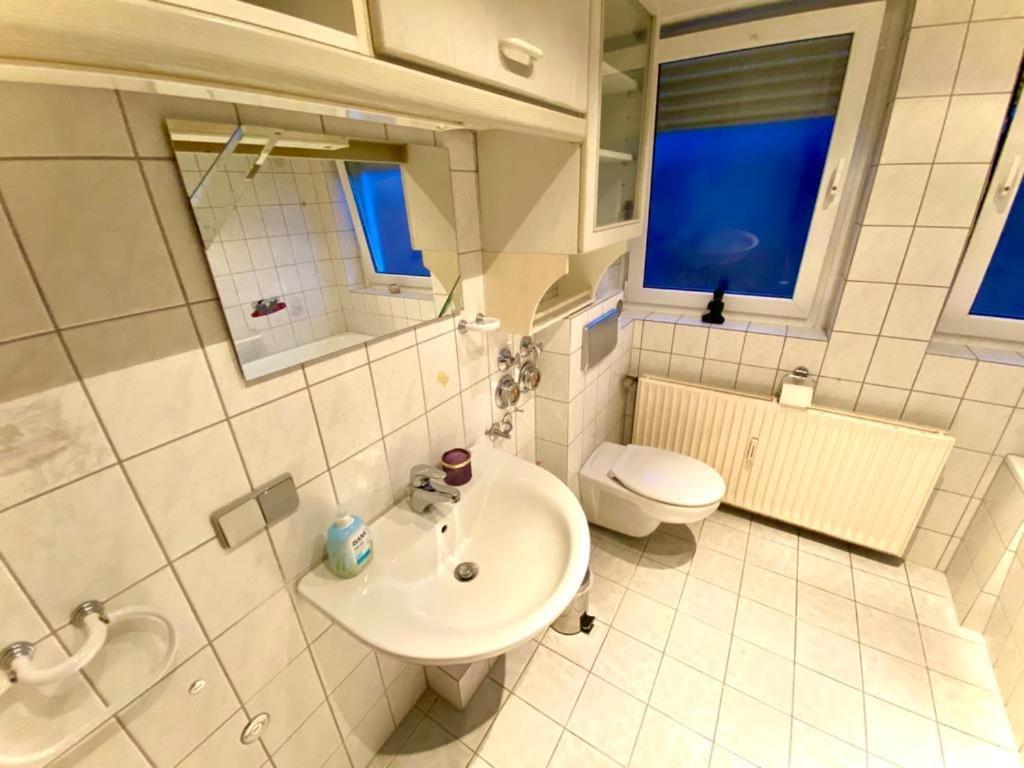 Beautiful Suites In The Center Of Gütersloh Exteriör bild