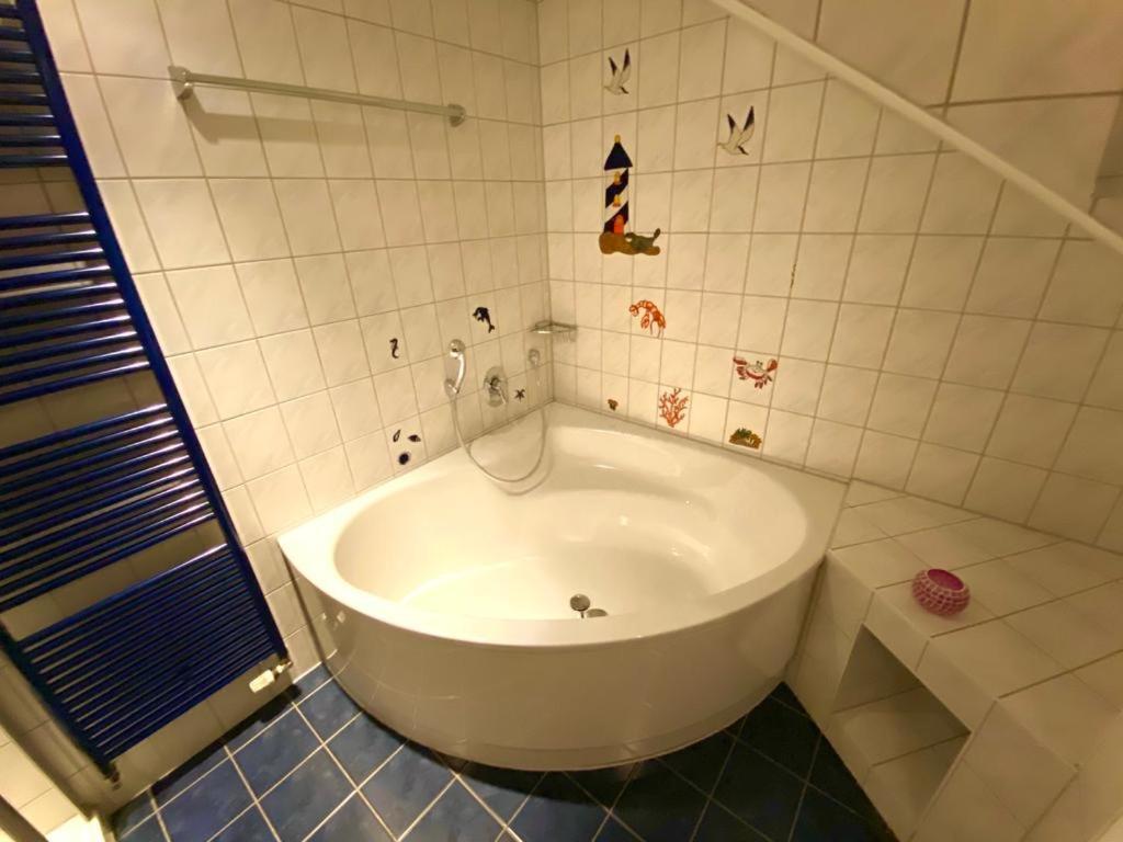 Beautiful Suites In The Center Of Gütersloh Exteriör bild